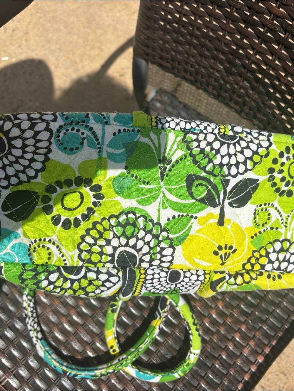 Vera Bradley “Limes up” eloise kiss-lock shoulder bag
